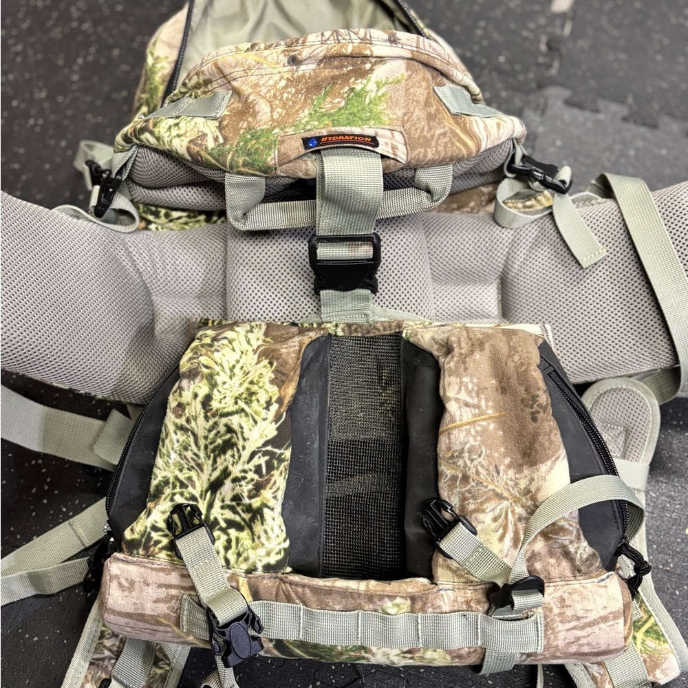 Eberlestock Tailhook Backpack, Lightweight, Conve… - image 1